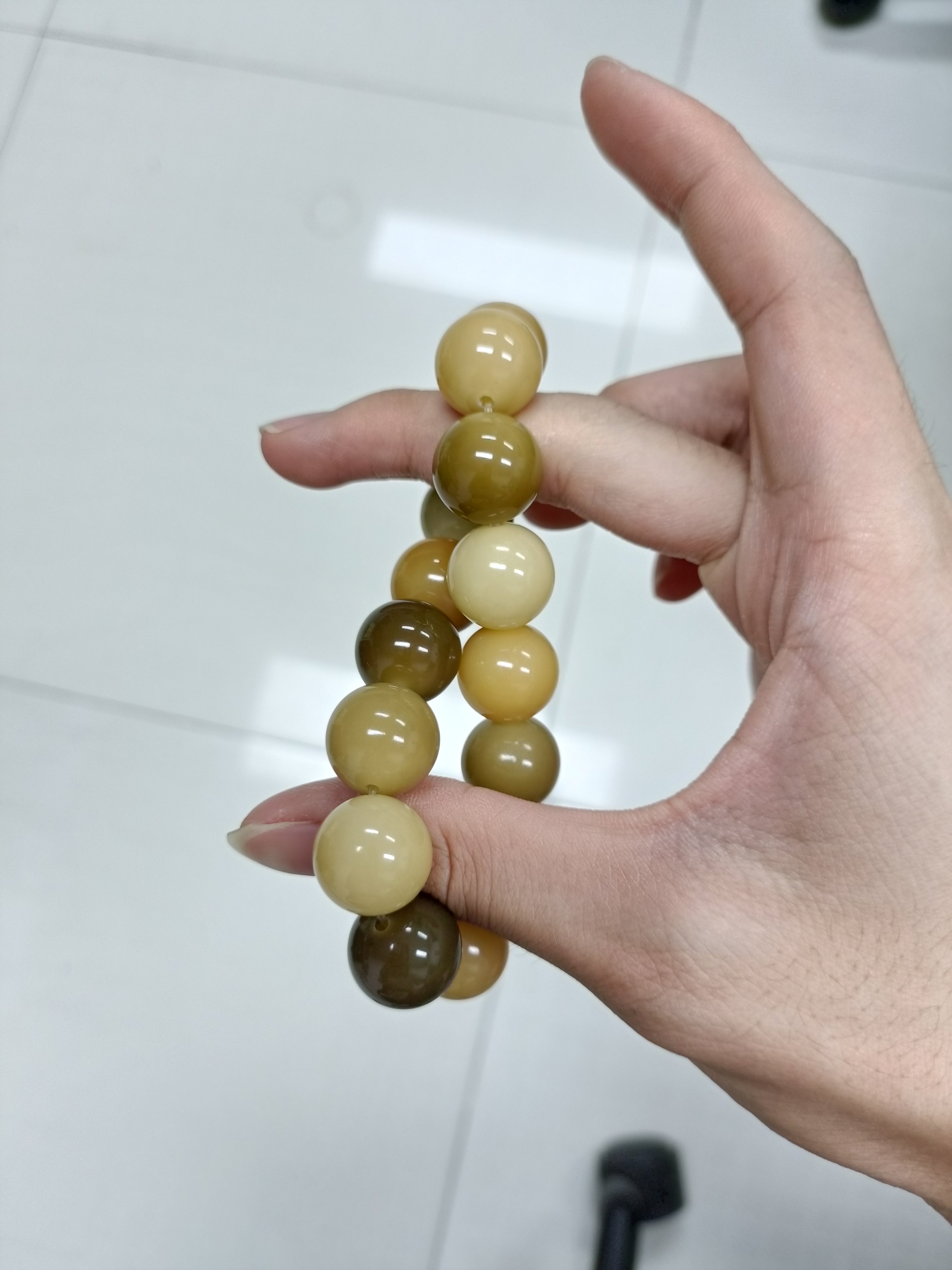 Brightness of Bodhi Beads