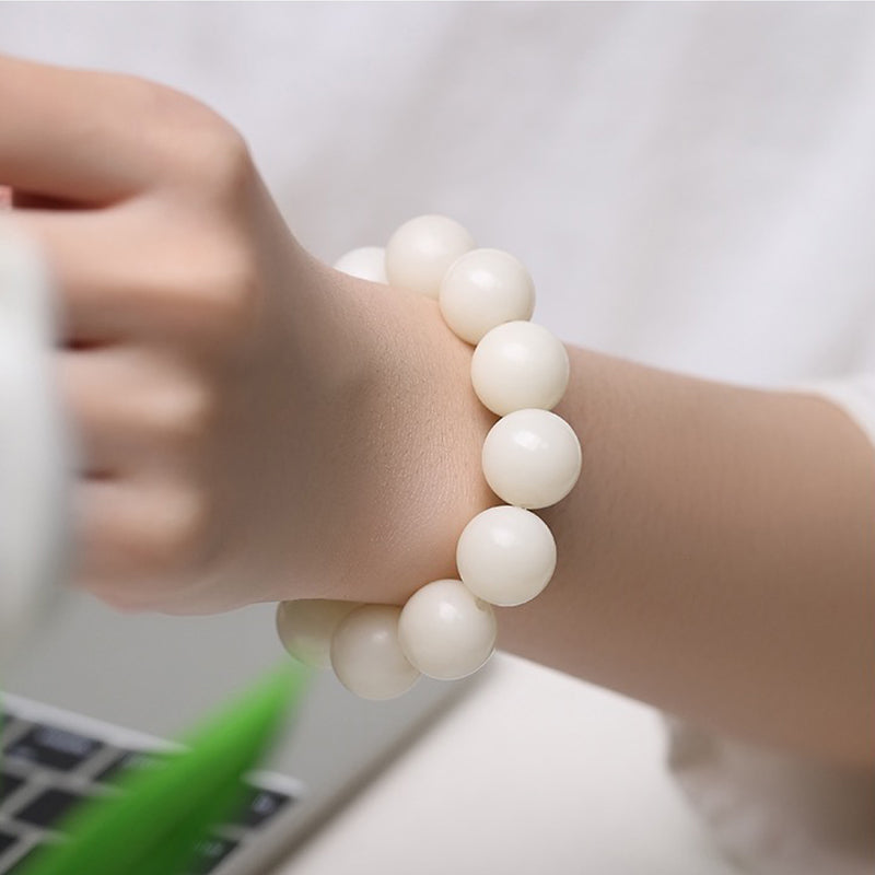 White Jade Round Bead Bodhi Bracelet Showcase